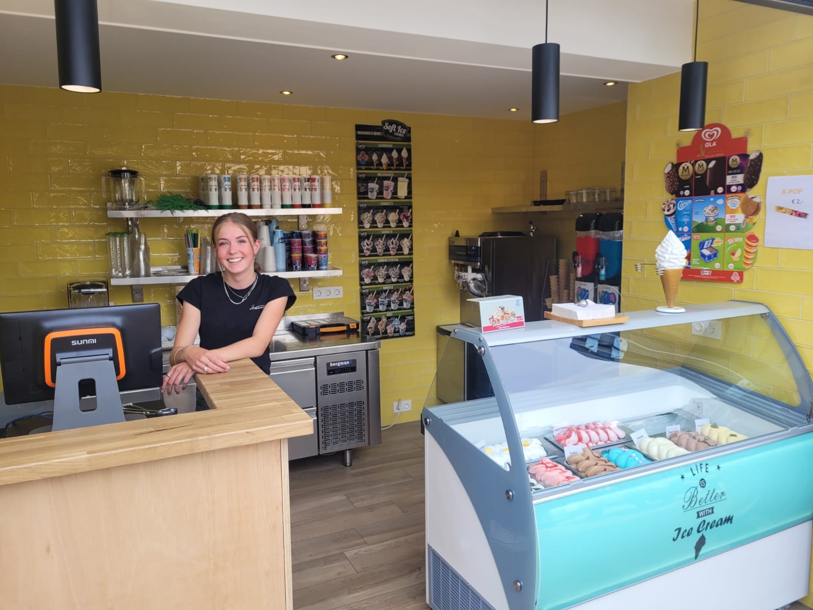 Winkel / Pizzeria / Ijssalon (m/v)