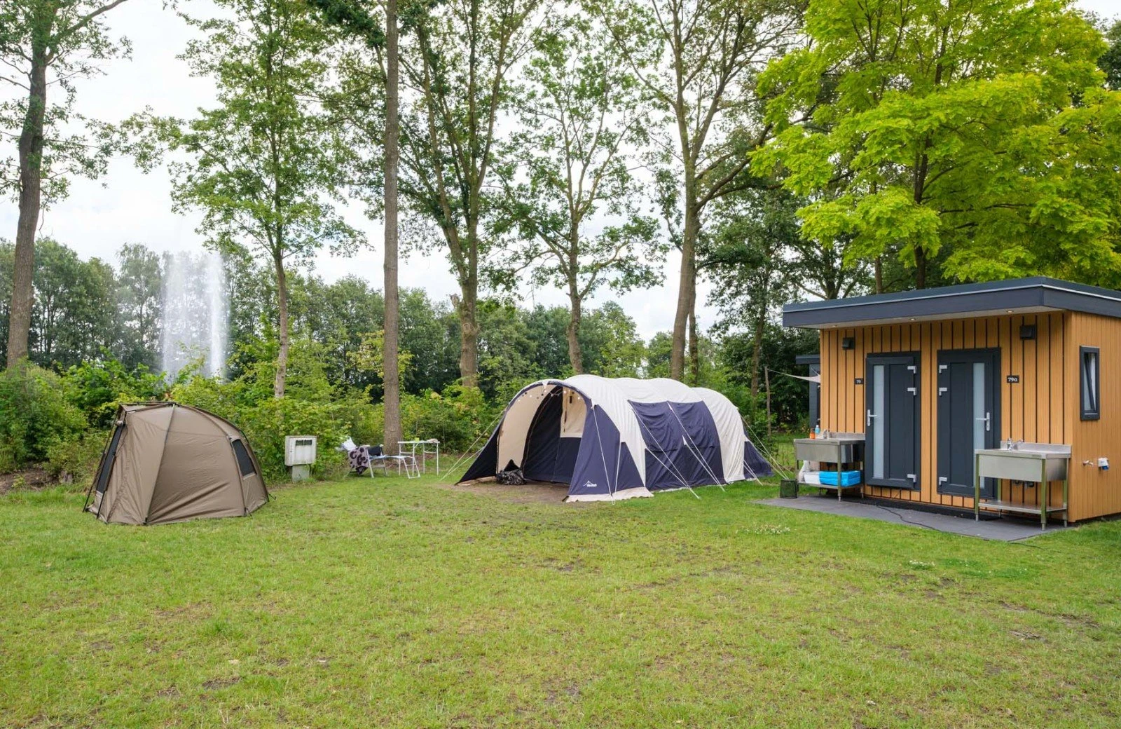 Kampeerplaats prive sanitair 1