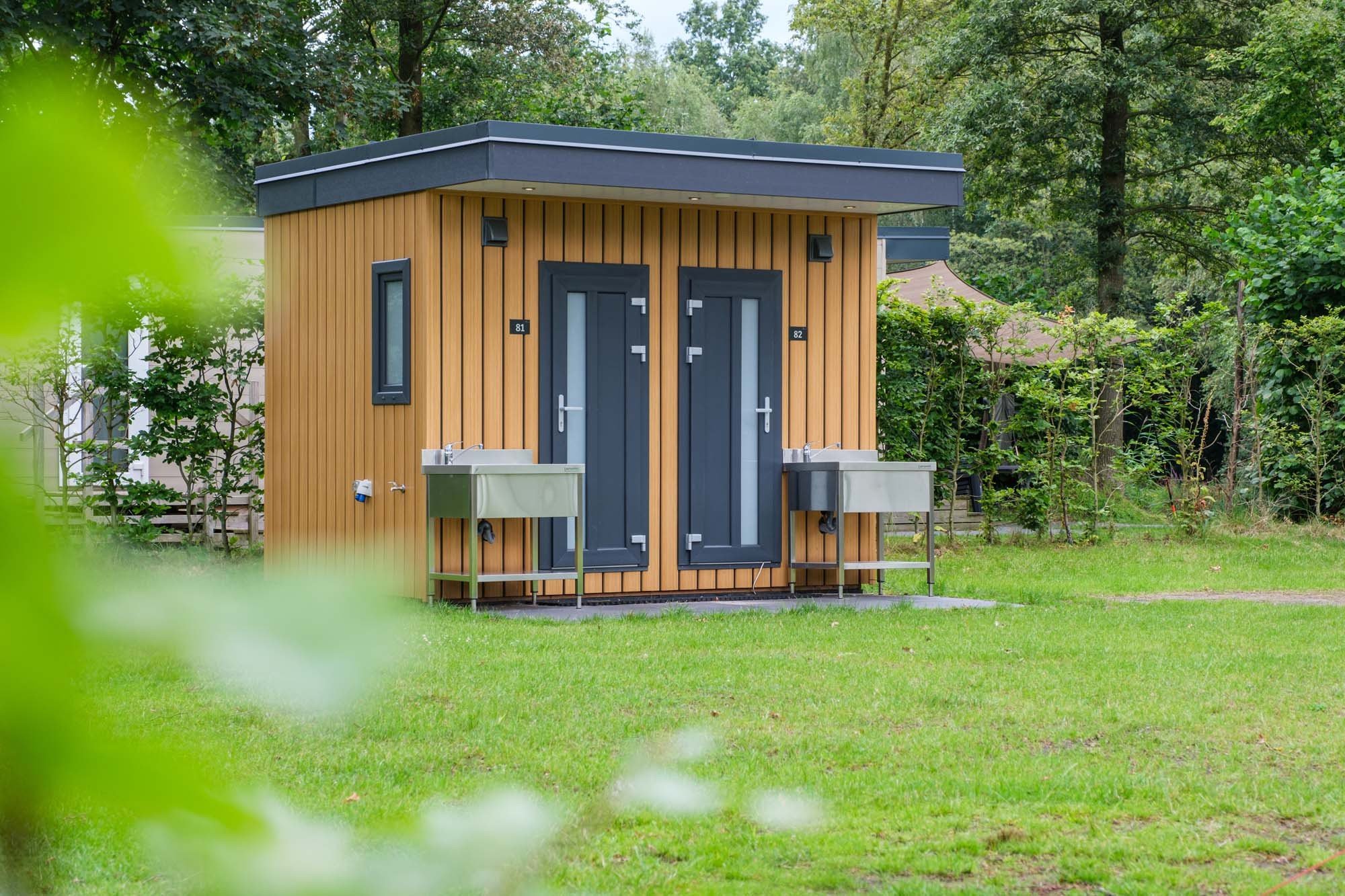 Kampeerplaats prive sanitair 5